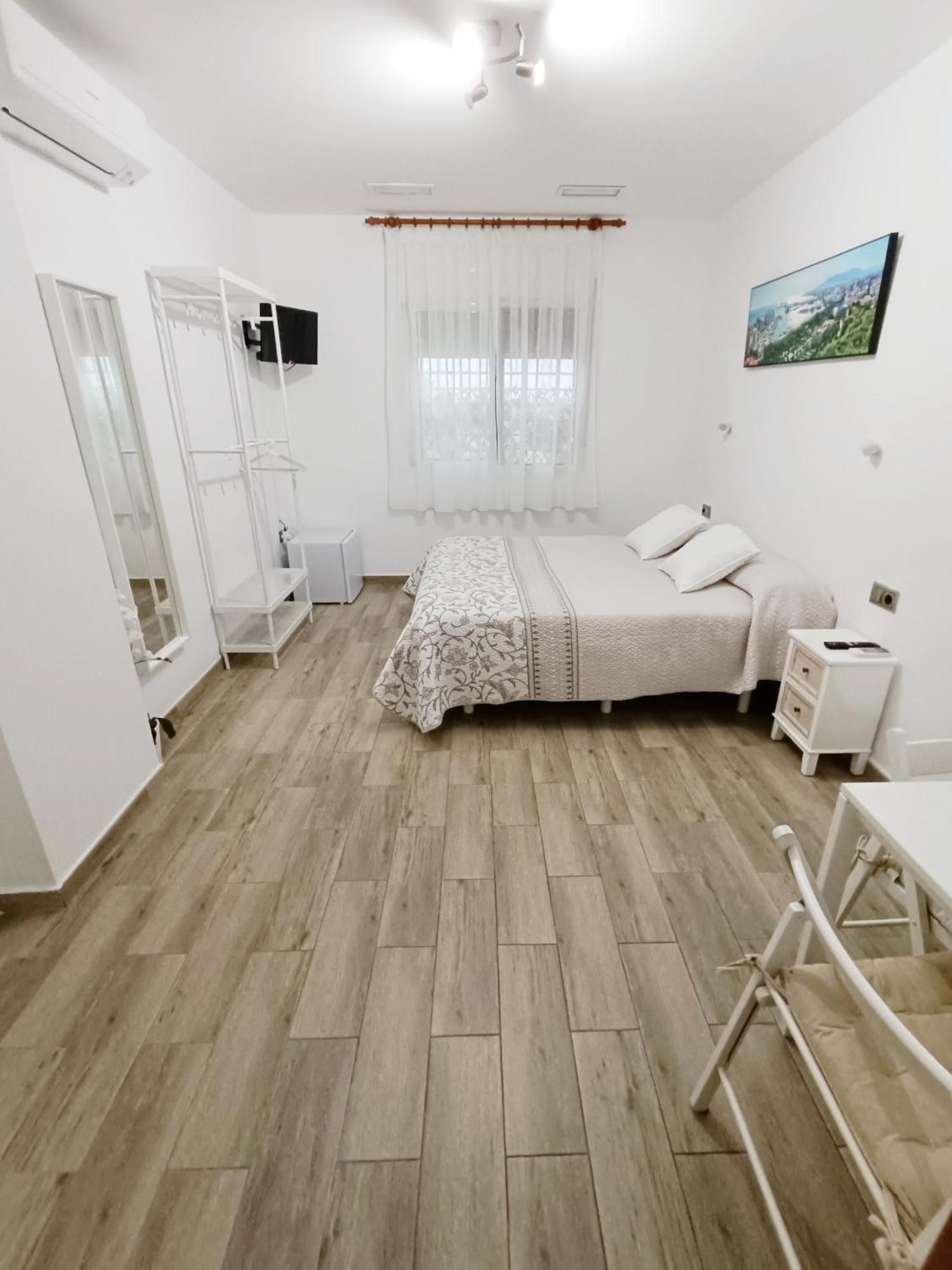 Habitacion Independiente Cerca Del Mar มาลากา ภายนอก รูปภาพ