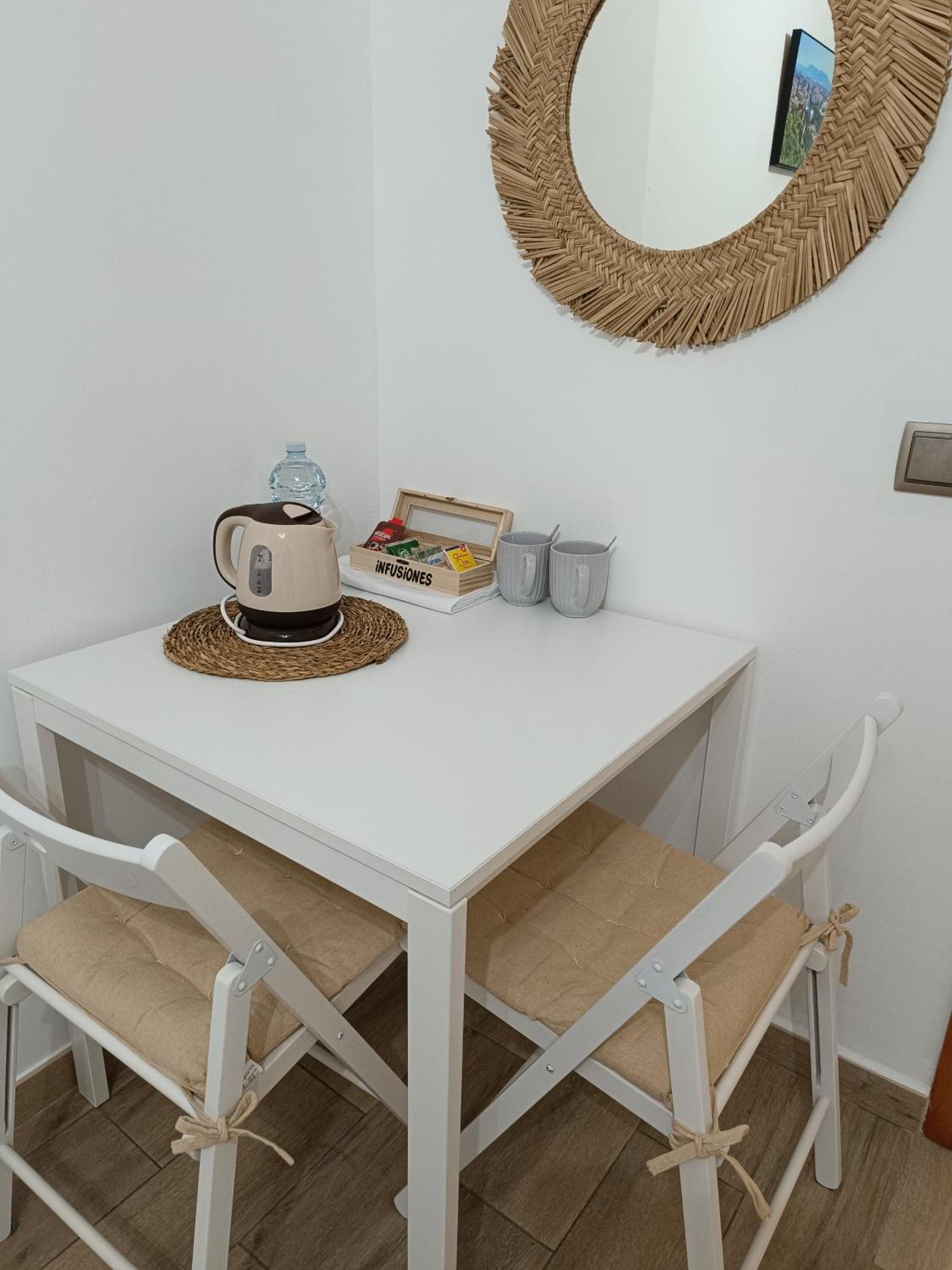 Habitacion Independiente Cerca Del Mar มาลากา ภายนอก รูปภาพ